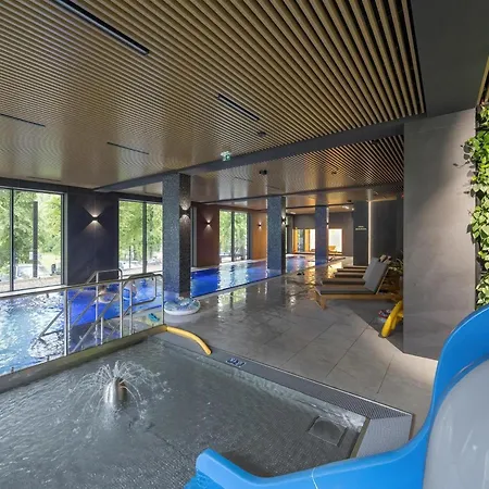 Apartament With Balcony, Indoor Pool, Sauna Polanica-Zdrój