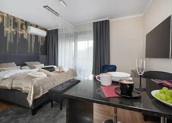 With Balcony, Indoor Pool, Sauna * Polanica-Zdrój