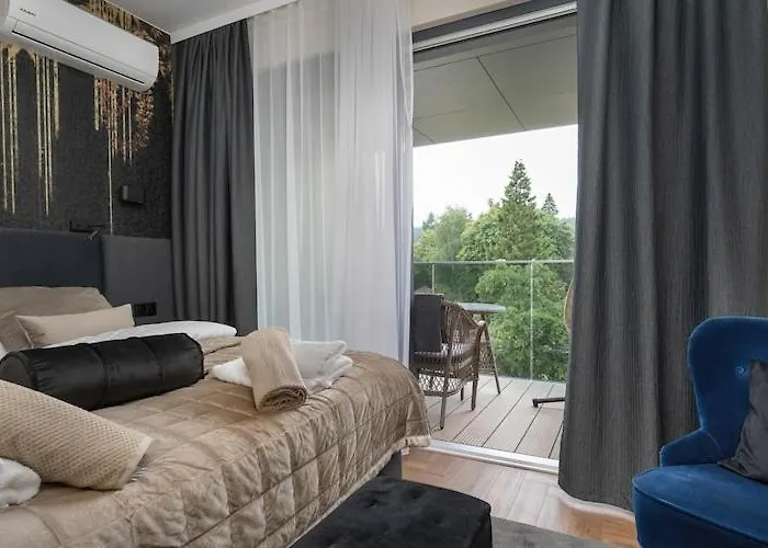 Apartamento With Balcony, Indoor Pool, Sauna Polanica-Zdrój