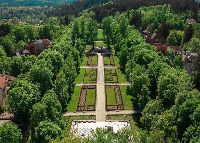 Apartamento With Balcony, Indoor Pool, Sauna Polanica-Zdrój